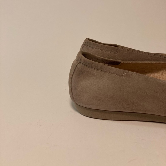 Hispanitas Joy is a Choice Grey Genuine Leather Suede Loafers size EUR42, US11.5 - Picture 3 of 16
